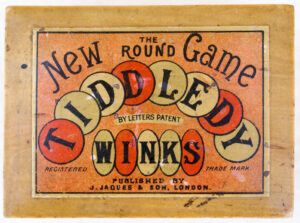 Tucker Tw ID • JAQ-07c1 — AGPI ID • G-30792c1 — publisher • John Jaques & Son — title • THE New ROUND Game TIDDLEDY WINKS — notes • SONY DSC — keywords • game, game cover, gc-image