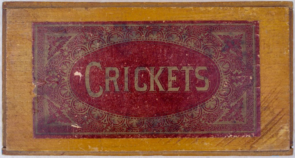 Tucker Tw ID • SRI-01 — publisher • Selchow & Righter — title • CRICKETS — notes • SONY DSC